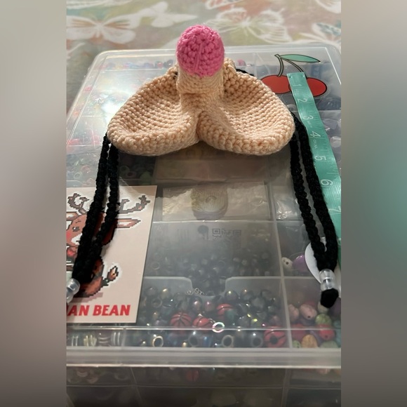 Crocheted 🐓 & Ball Bag ✨ - Picture 8 of 9